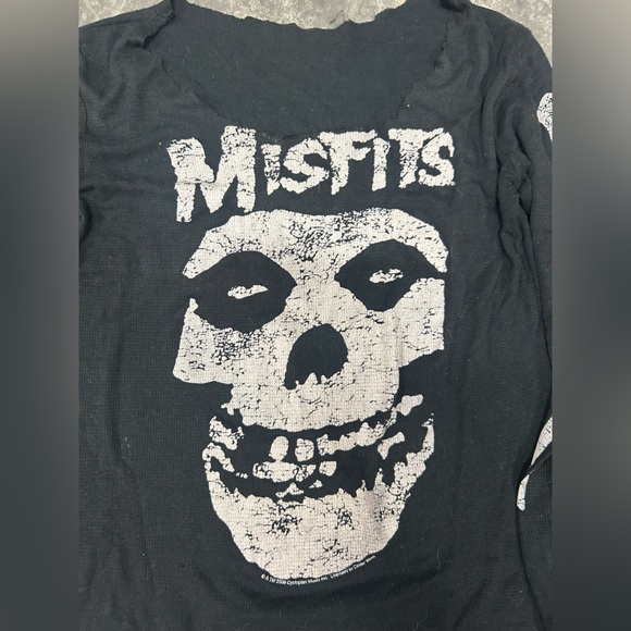 Tops - Misfits stretch cyclopian 2006 cinder block 2XL top punk